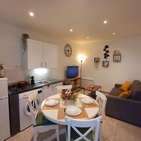 Ferienwohnung Super F2 A 5Mn Aeroport D'Orly Parking Prive Gratuit Paray-Vieille-Poste Exterior foto