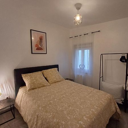 Ferienwohnung Super F2 A 5Mn Aeroport D'Orly Parking Prive Gratuit Paray-Vieille-Poste Exterior foto