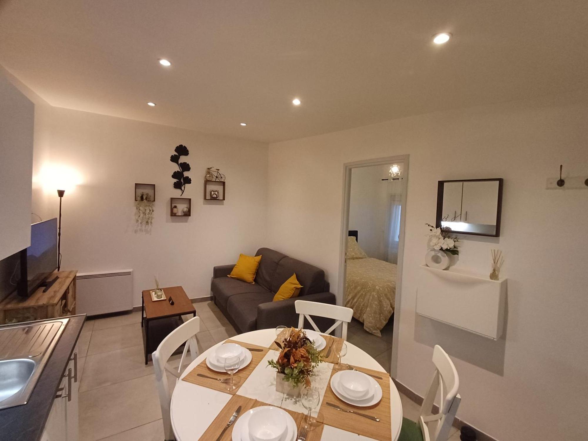 Ferienwohnung Super F2 A 5Mn Aeroport D'Orly Parking Prive Gratuit Paray-Vieille-Poste Exterior foto